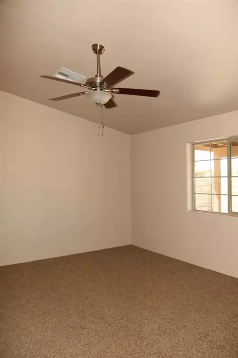 10252 E 37 Pl, Yuma, AZ 85365 photo 8