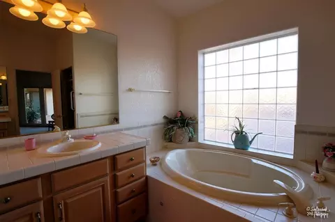 10229 S Fairway Loop, Yuma, AZ 85367 photo 12