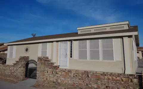 10288 E 37 Pl, Yuma, AZ 85367 photo 1