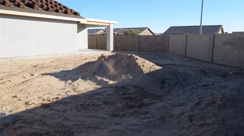 4555 S Jasmine Ave, Yuma, AZ 85365 photo 8