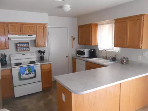 8542 E 38 St, Yuma, AZ 85365 photo 2