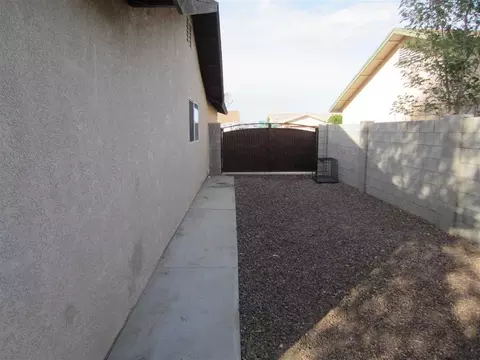6187 E 43 Pl, Yuma, AZ 85365 photo 4