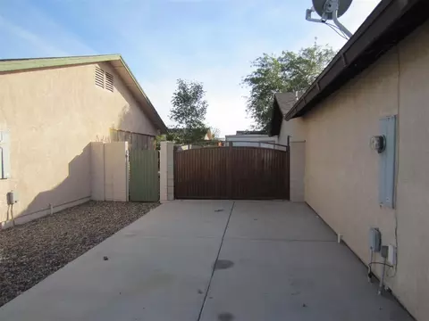 6187 E 43 Pl, Yuma, AZ 85365 photo 3