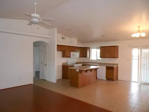 11740 E 28 Pl, Yuma, AZ 85367 photo 2