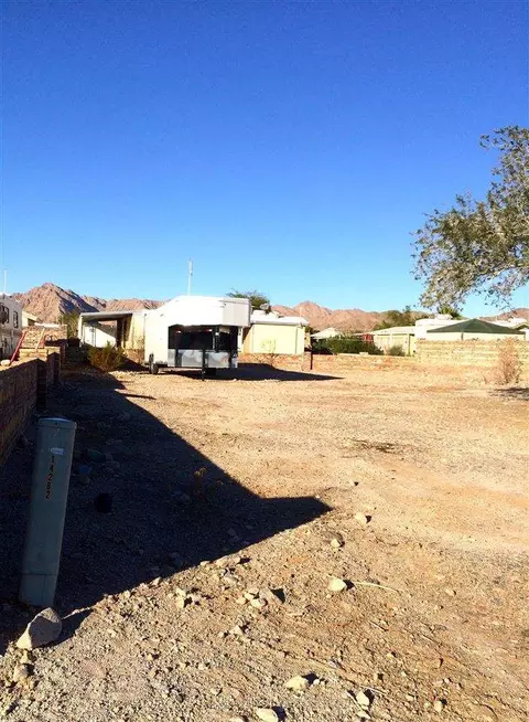 14282 E 31 Pl, Yuma, AZ 85367 photo 4