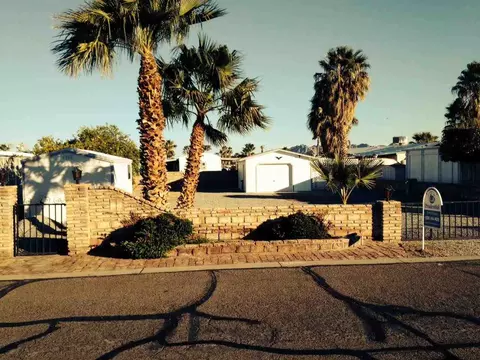 13198 E 48 Dr, Yuma, AZ 85367 photo 1