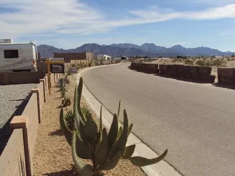 12731 E 49 Dr, Yuma, AZ 85367 photo 2
