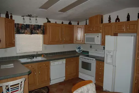 9631 E 35 St, Yuma, AZ 85365 photo 4