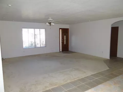 10569 E 37 St, Yuma, AZ 85365 photo 2