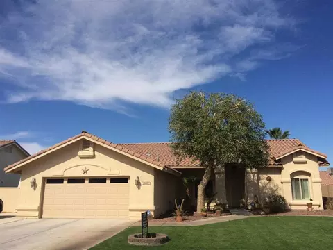 10682 E 39 Pl, Yuma, AZ 85365 photo 2