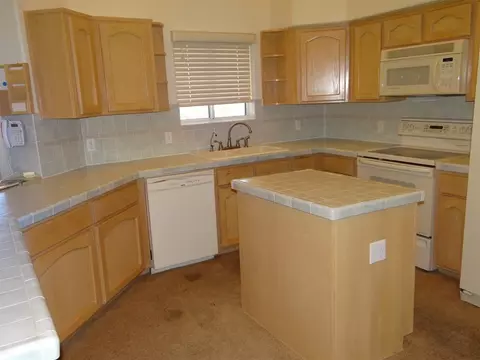 13986 E 54 Dr, Yuma, AZ 85367 photo 4