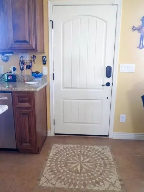 12814 E 49 Dr, Yuma, AZ 85367 photo 2