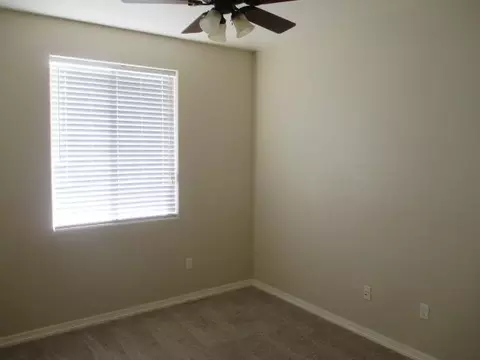 2425 E Galindo St, San Luis, AZ 85349 photo 10