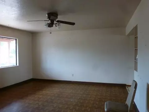 912 E 25 St, Yuma, AZ 85365 photo 3