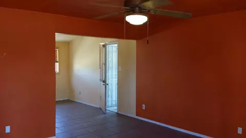 2016 E 26 St, Yuma, AZ 85365 photo 2