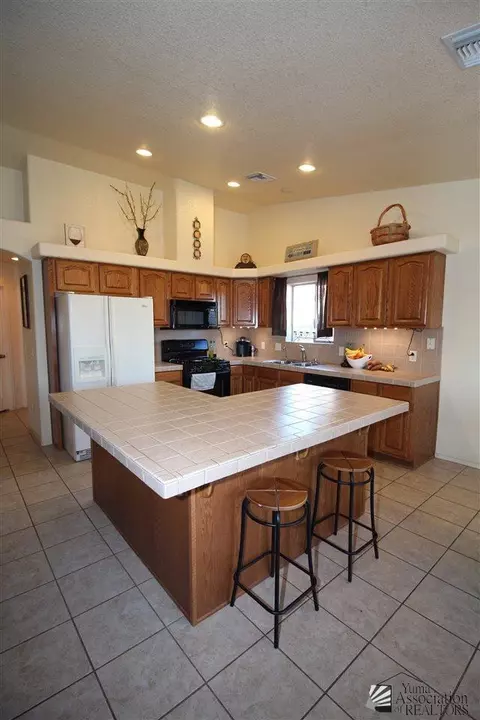 11795 E 27 Pl, Yuma, AZ 85367 photo 8