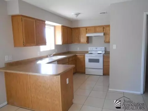 6367 E 43 St, Yuma, AZ 85365 photo 4