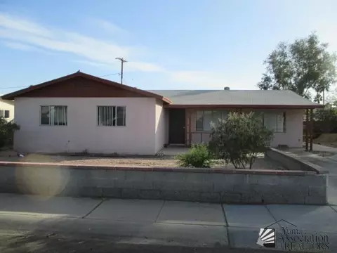 210 E 28 St, Yuma, AZ 85364 photo 1