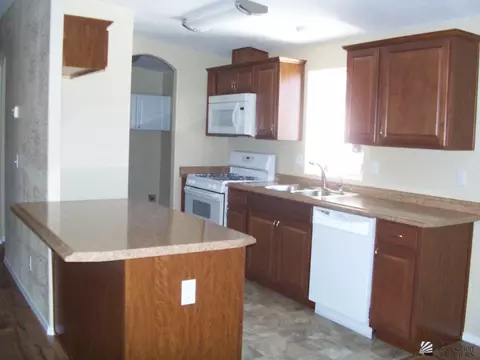 9732 E 33 St, Yuma, AZ 85365 photo 6