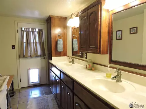 8860 E 24 Pl, Yuma, AZ 85365 photo 13