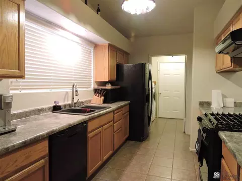 8860 E 24 Pl, Yuma, AZ 85365 photo 5