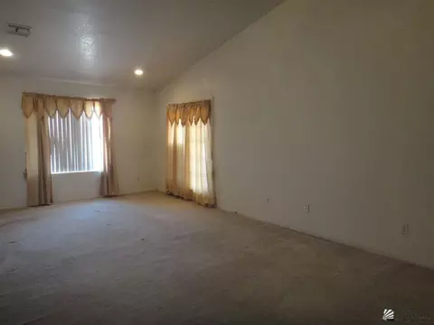 10587 E 36 Pl, Yuma, AZ 85365 photo 9