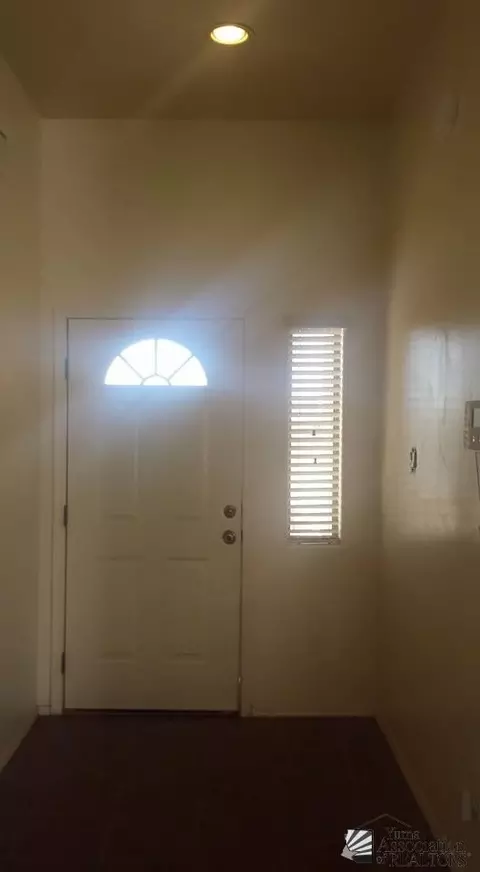 10464 E 38 St, Yuma, AZ 85365 photo 8