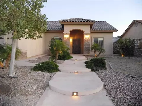10211 E 37 St, Yuma, AZ 85365 photo 1