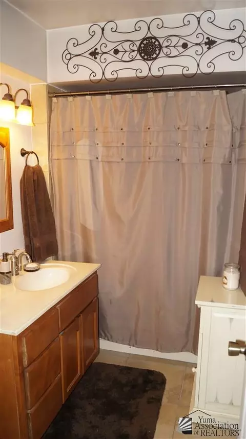 2072 E 25 St, Yuma, AZ 85364 photo 7