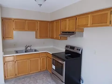 352 E D St #LOS JARDINES, San Luis, AZ 85349 photo 2