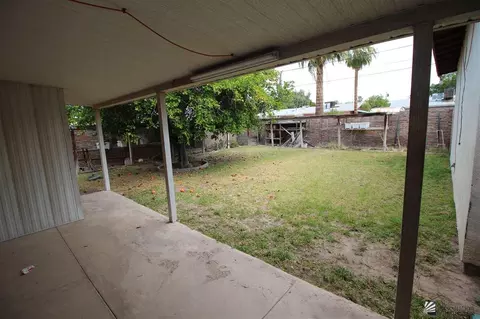 223 E 28 St, Yuma, AZ 85364 photo 16