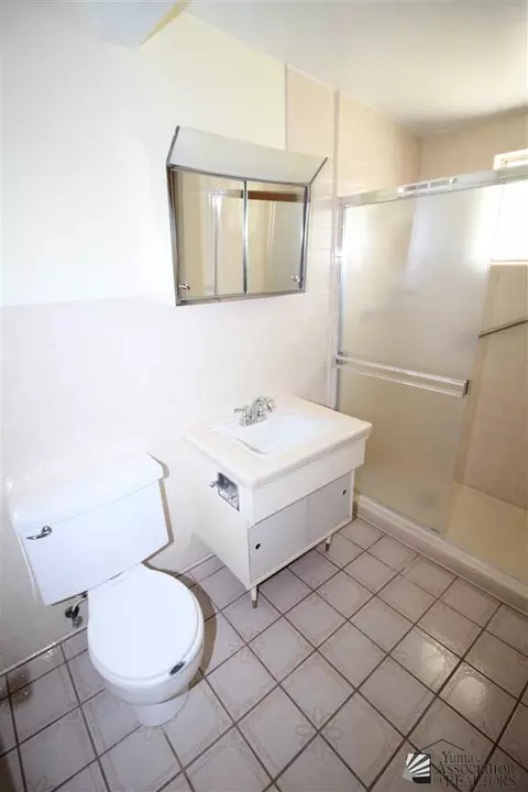 223 E 28 St, Yuma, AZ 85364 photo 6