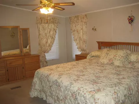 12512 E 45 St #CROSS STREET HER, Yuma, AZ 85367 photo 11