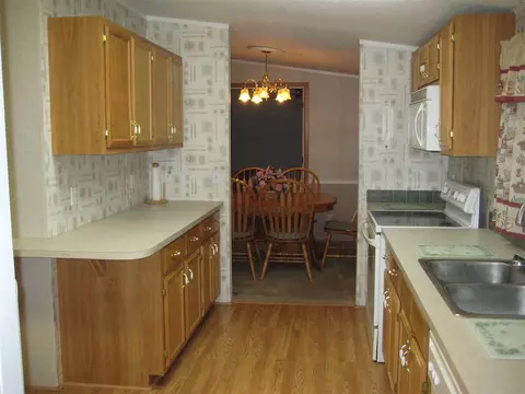 12512 E 45 St #CROSS STREET HER, Yuma, AZ 85367 photo 4