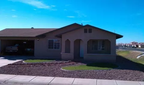 601 E Cactus St, Somerton, AZ 85350 photo 1