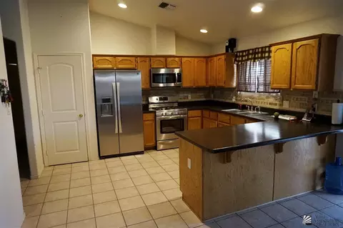 10134 E 36 Pl, Yuma, AZ 85365 photo 2