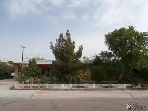 1306 E Morrison St, Yuma, AZ 85365 photo 1