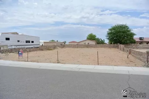 10404 E 38 St, Yuma, AZ 85365 photo 2