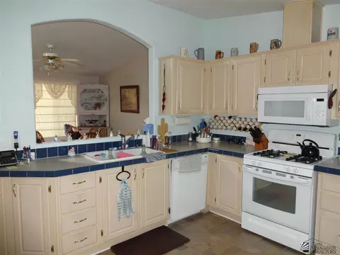 11215 E 35 St, Yuma, AZ 85367 photo 3