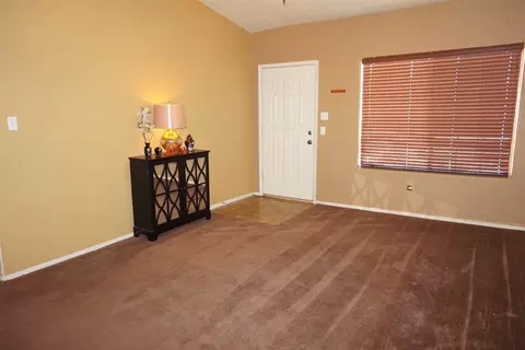 6309 E 41 Ln, Yuma, AZ 85365 photo 2