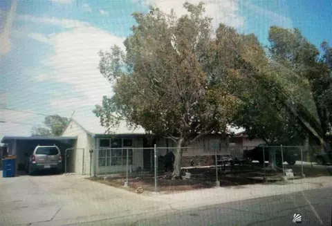 908 E 24 Pl, Yuma, AZ 85365 photo 1