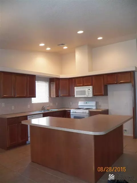 11824 Eclipse Ct, Yuma, AZ 85365 photo 3