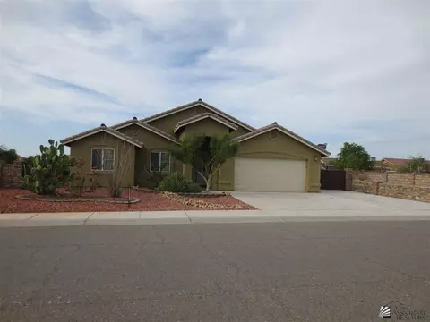 10136 E 37 St, Yuma, AZ 85365 photo 1