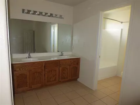 10136 E 37 St, Yuma, AZ 85365 photo 8