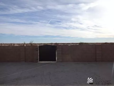 12741 E 49 Dr, Yuma, AZ 85367 photo 4