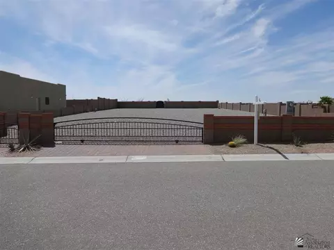 12741 E 49 Dr, Yuma, AZ 85367 photo 1