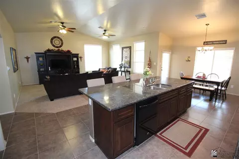 6384 E 47 St, Yuma, AZ 85365 photo 8