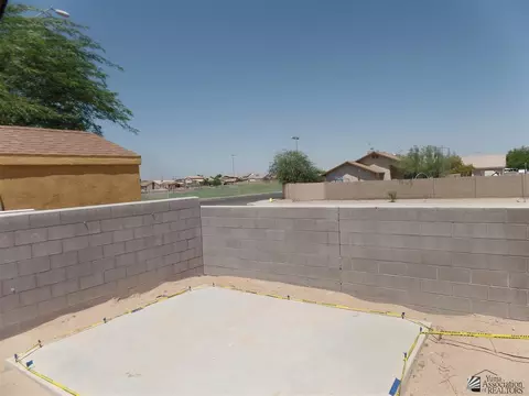 1908 E San Pedro St, San Luis, AZ 85349 photo 2
