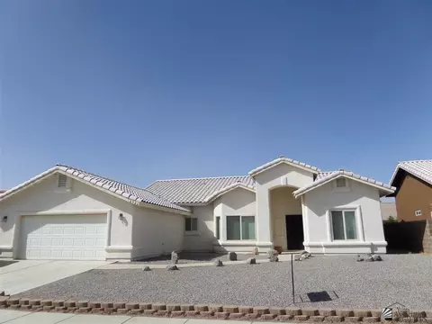 10580 E 38 St, Yuma, AZ 85365 photo 1