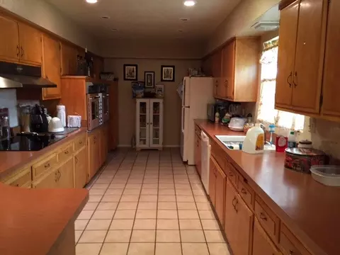 365 E Mesquite, Yuma, AZ 85364 photo 4